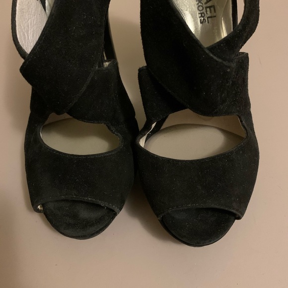 Michael Kors heels - Size 4 - Picture 5 of 11